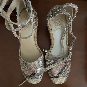 Vince Camuto Snake print espadrille wedges